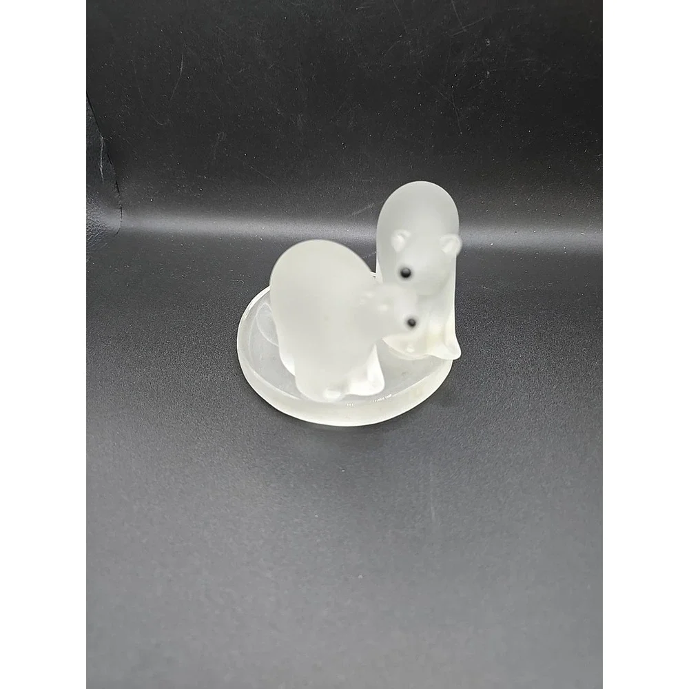 PartyLite Frosted Polar Bears Votive Candle Holder 4" - Picture 2 of 7